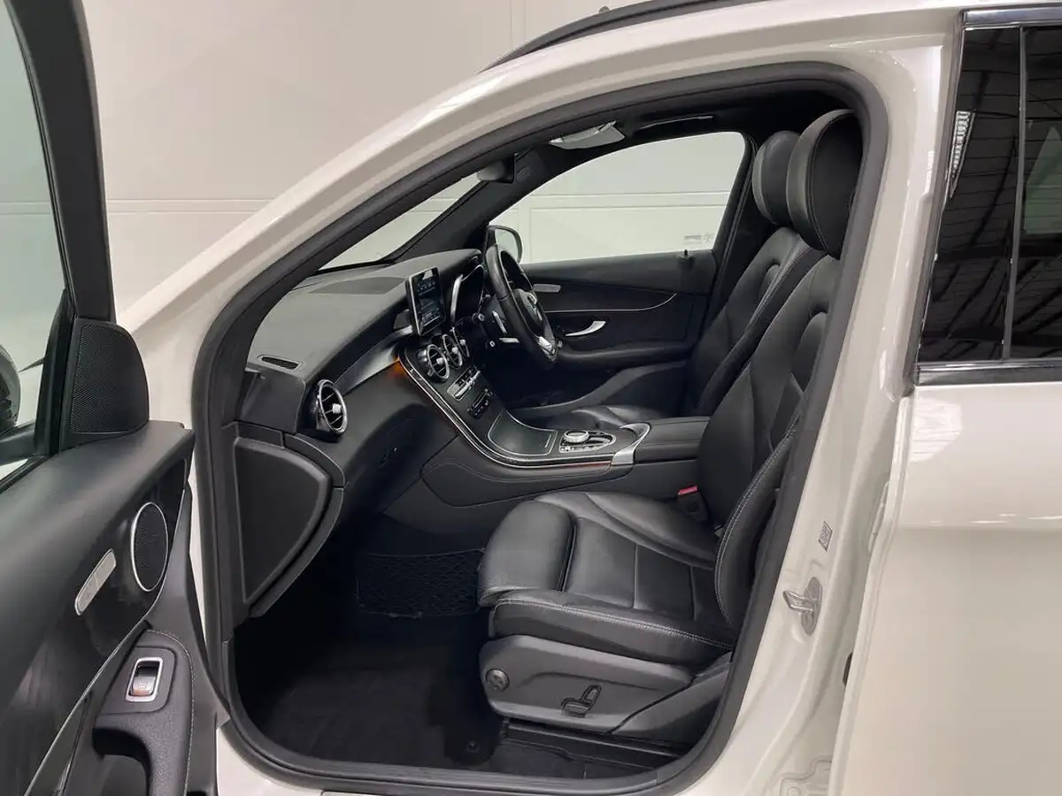 2019-mercedes-benz-glc-class-20-glc250-amg-night-edition-ss-big-28