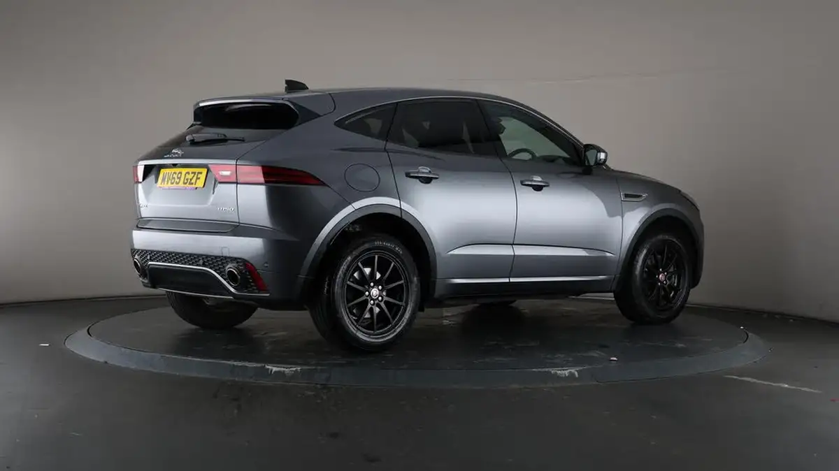 2019-jaguar-e-pace-20-i4d-r-dynamic-150ps-big-67