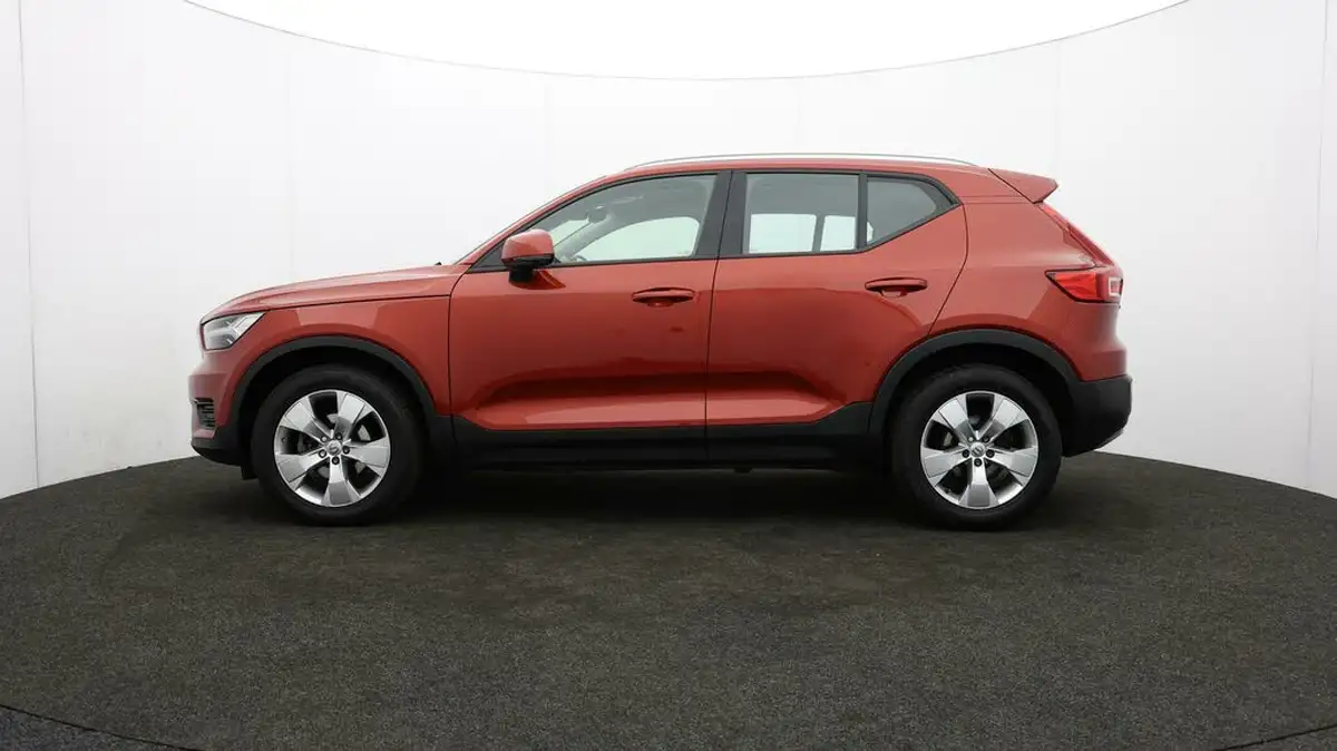 2020-volvo-xc40-20td-d3-momentum-geartronic-big-68
