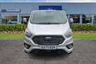 2023-ford-tourneo-custom-small-10