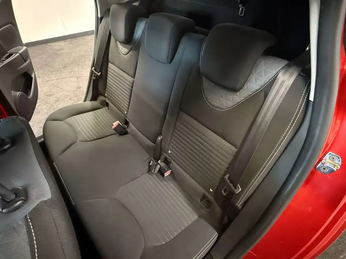 2015-renault-clio-09-dynamique-s-big-44