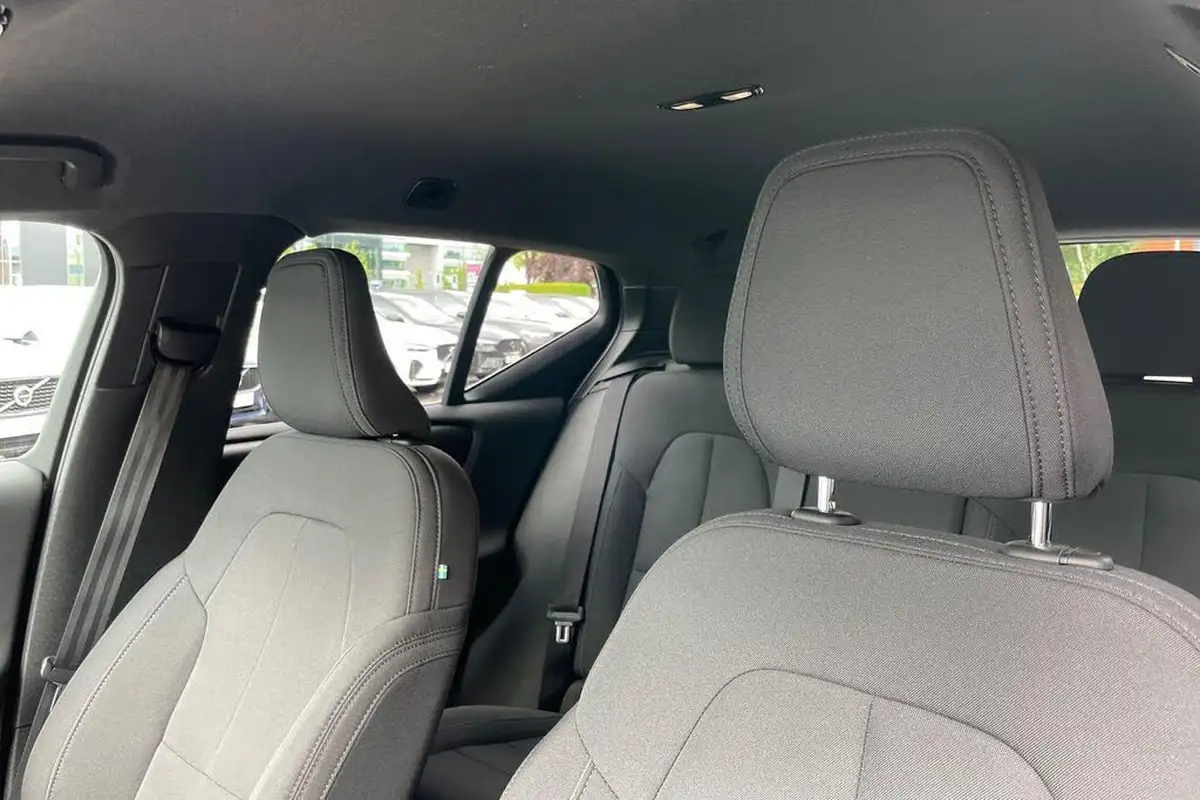 2022-volvo-xc40-e-recharge-plus-228bhp-big-27