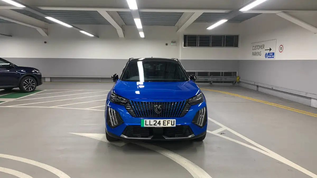 2024-peugeot-2008-suv-e-gt-136ps-50kwh-big-7