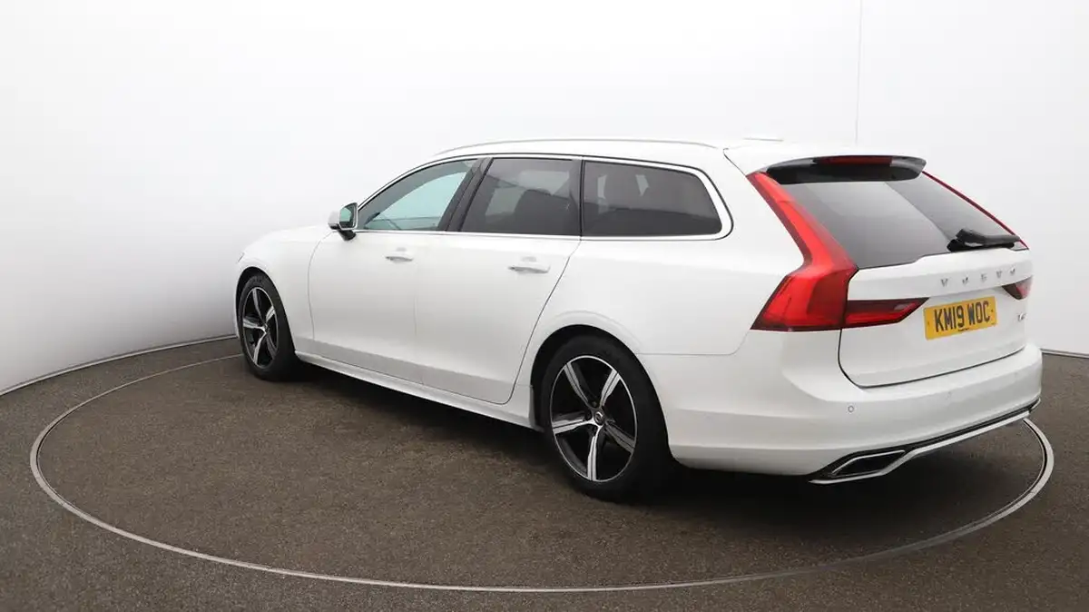 2019-volvo-v90-20td-d4-r-design-big-53