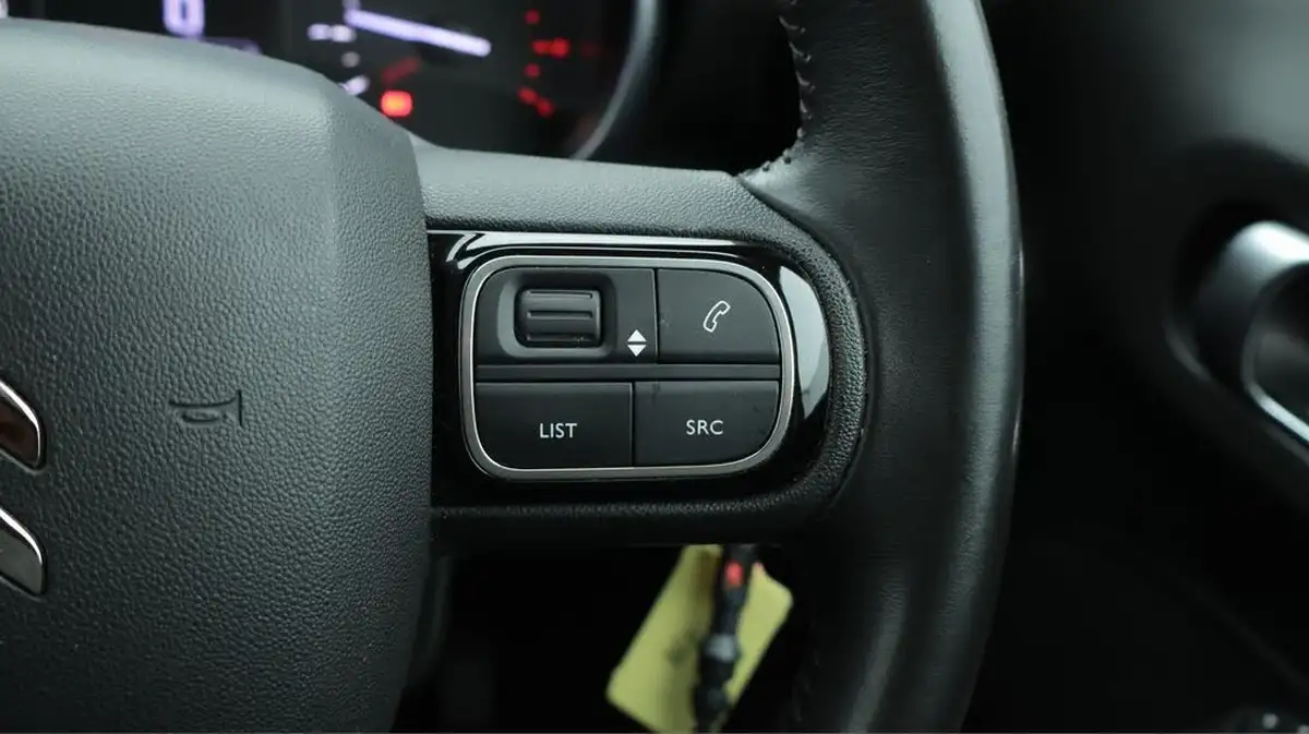 2019-citroen-c3-aircross-12-puretech-feel-110ps-ss-big-23