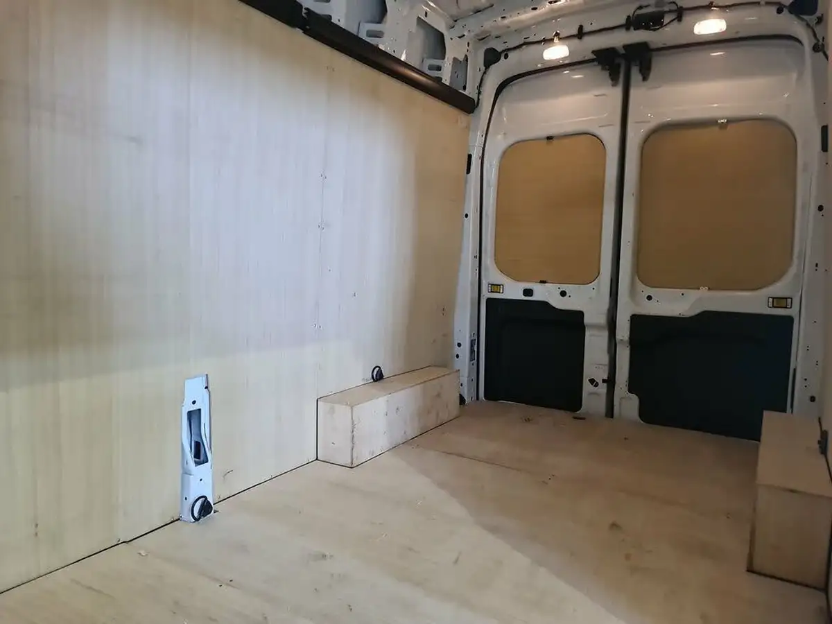 2022-ford-transit-20tdci-350-l2h2-leader-130pseu6d-rwd-panel-van-big-7