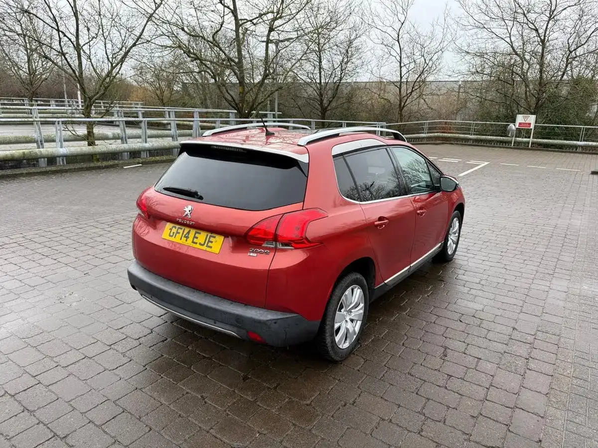 2014-peugeot-2008-crossover-12-e-vti-allure-big-8