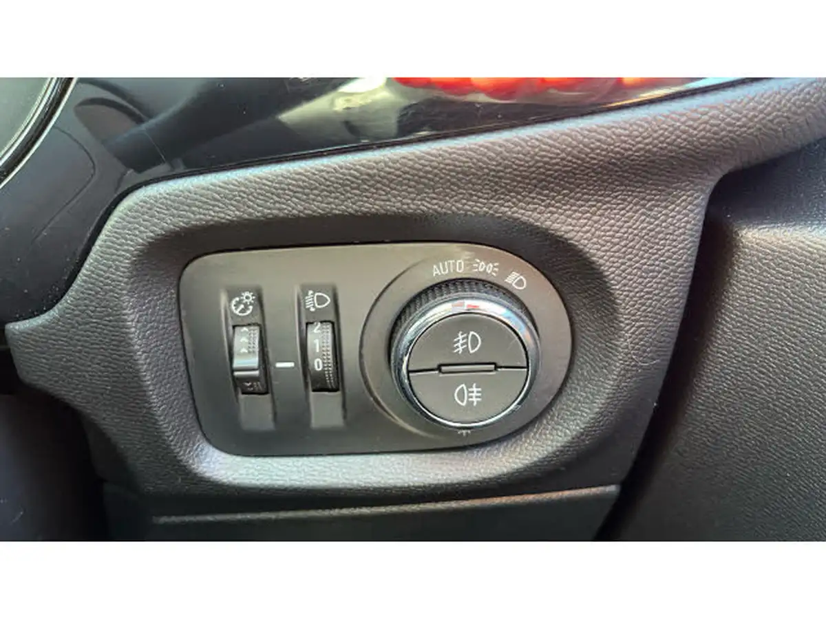2022-vauxhall-corsa-12i-elite-edition-big-20