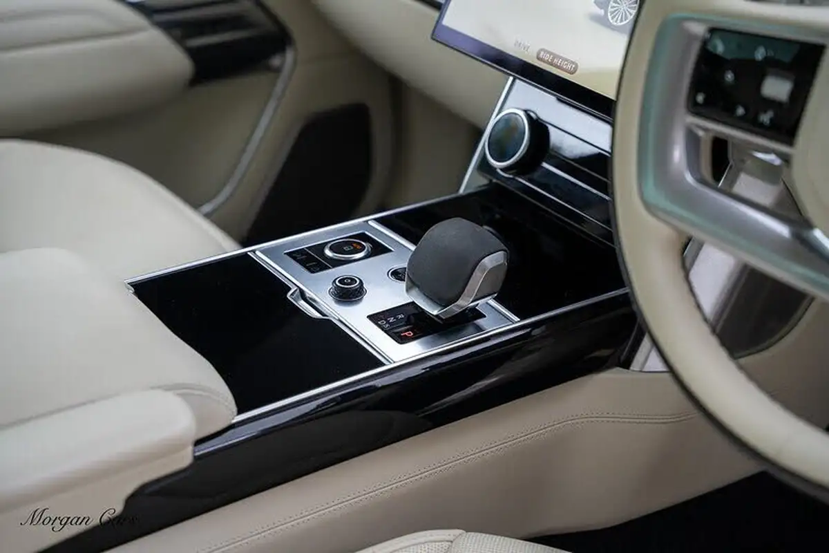 2022-land-rover-range-rover-30-p400-autobiography-big-33