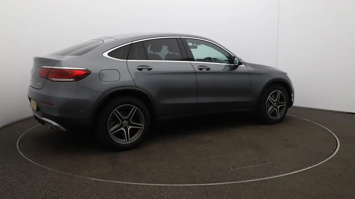 2020-mercedes-benz-glc-class-20d-glc220d-amg-line-coupe-4d-4matic-plus-big-52