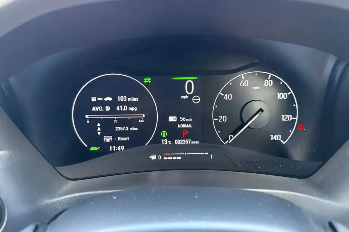 2024-honda-hr-v-15-i-mmd-elegance-big-18