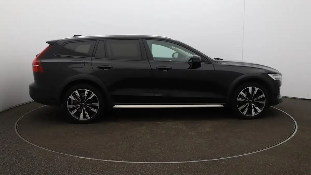 2020-volvo-v60-20td-d4-cross-country-plus-big-41