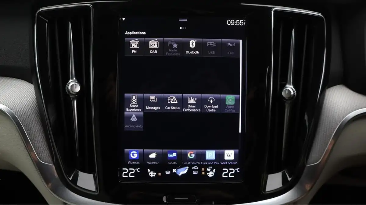 2020-volvo-v60-20td-d4-cross-country-plus-big-25