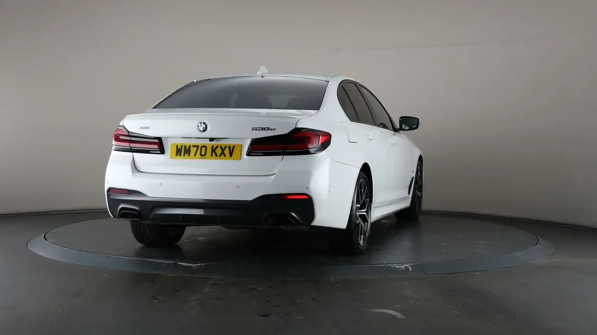 2021-bmw-5-series-20-530e-xdrive-m-sport-saloon-4d-big-64