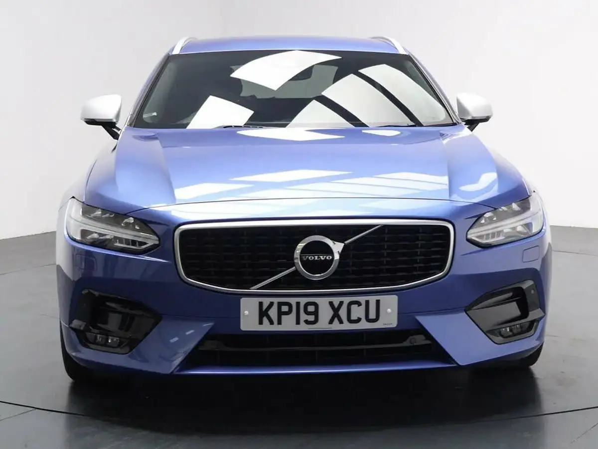 2019-volvo-v90-20td-d4-r-design-big-4