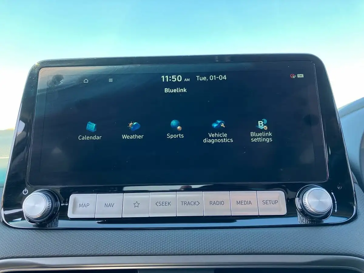 2023-hyundai-kona-e-se-connect-big-39