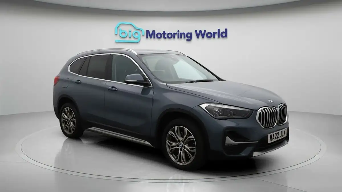2022-bmw-x1-20-sdrive20i-xline-big-1