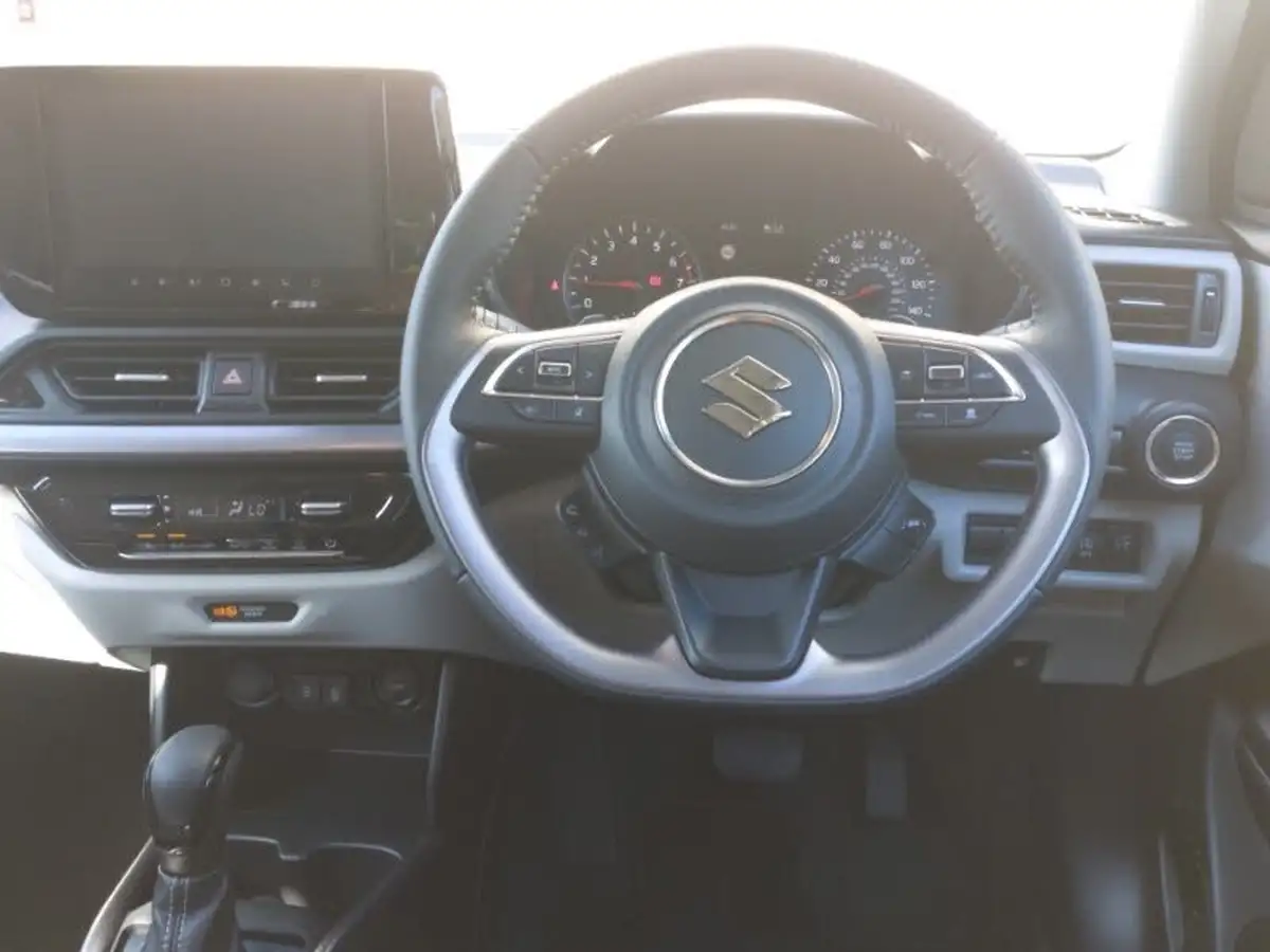 2024-suzuki-swift-12-ultra-cvt-big-6