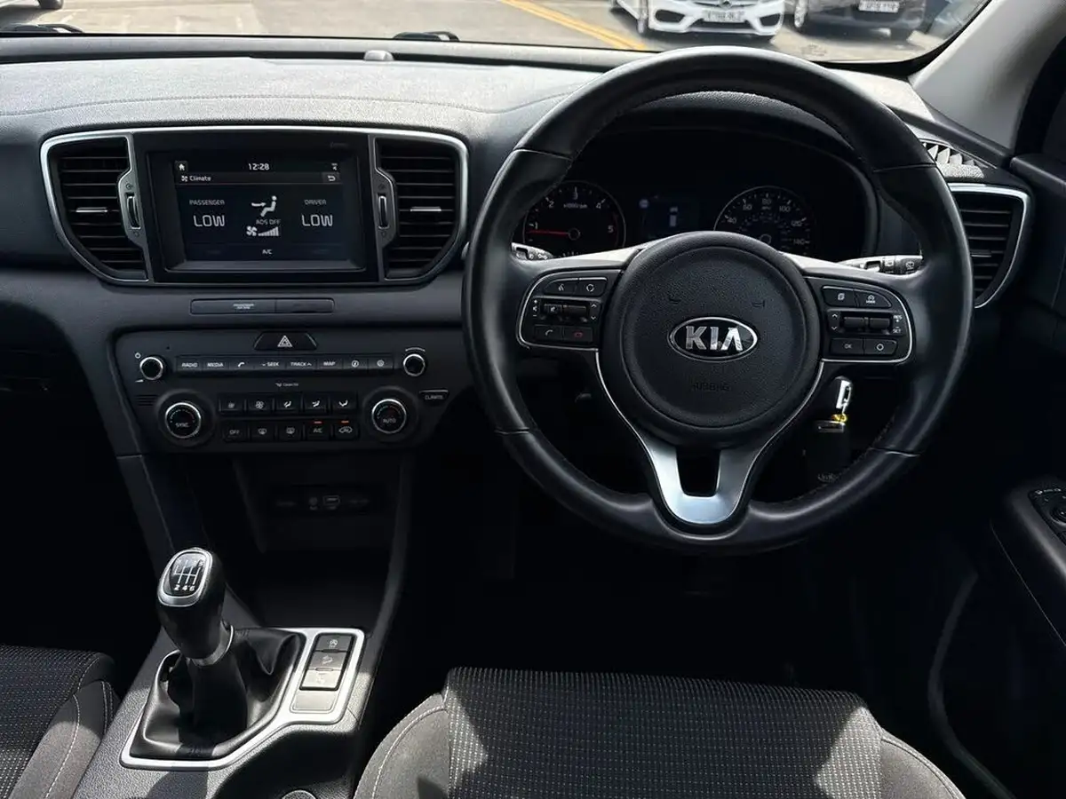 2017-kia-sportage-17crdi-2-114bhp-big-16