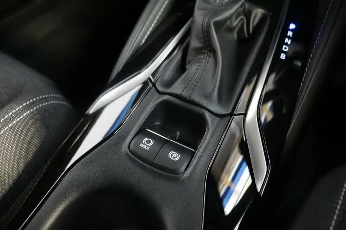 2023-suzuki-swace-18-ultra-big-27