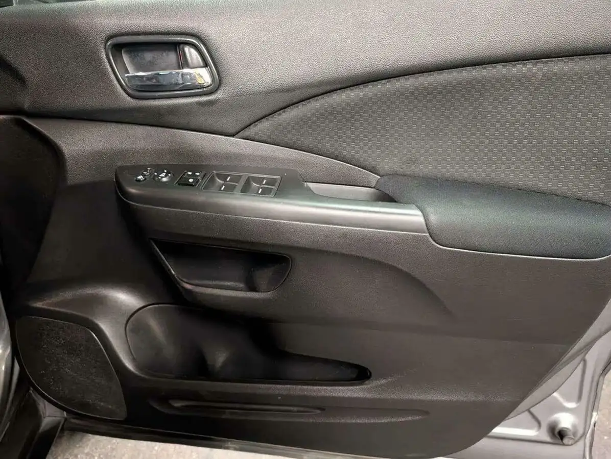 2015-honda-cr-v-20-se-honda-connect-4x4-ss-big-39