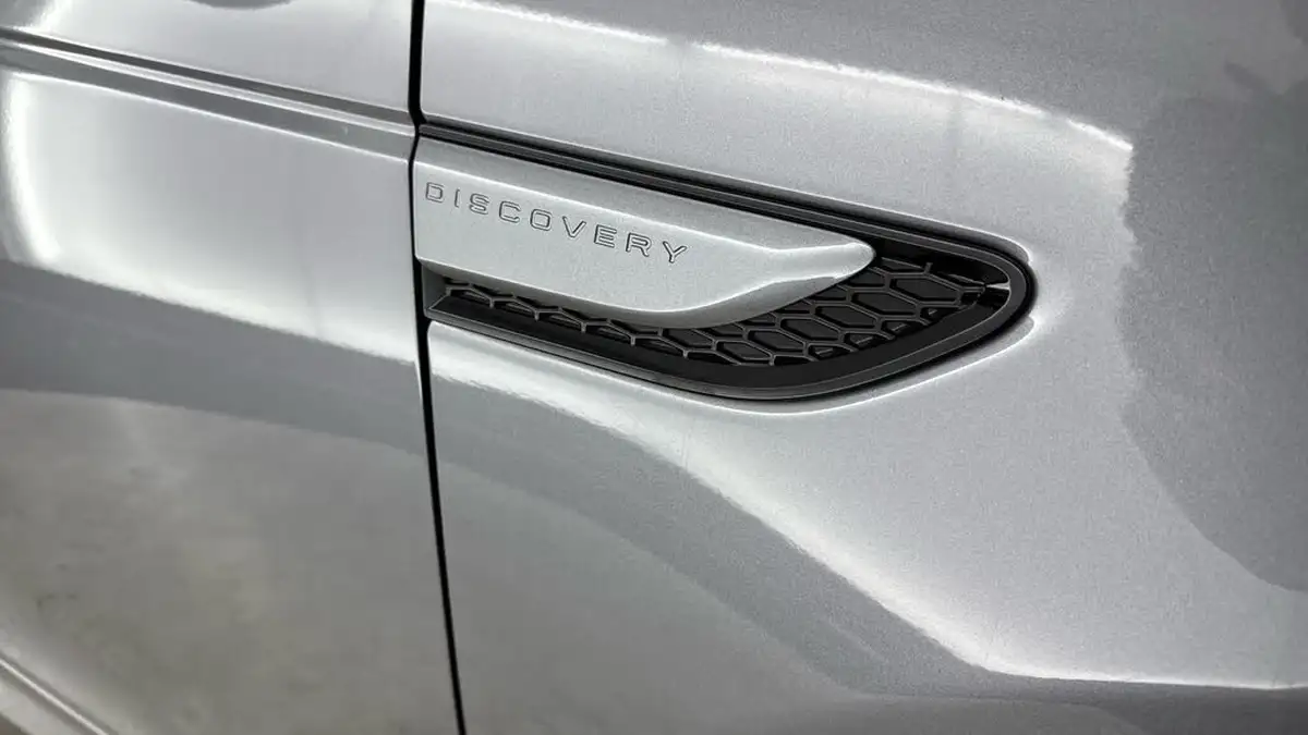 2020-land-rover-discovery-sport-20-d180-r-dynamic-se-big-29