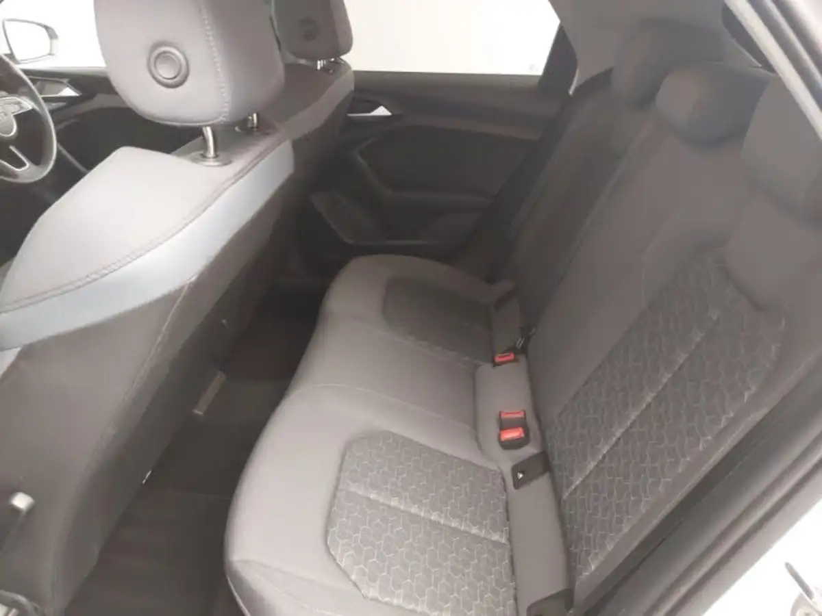 2022-audi-a1-10-30-tfsi-sport-big-11