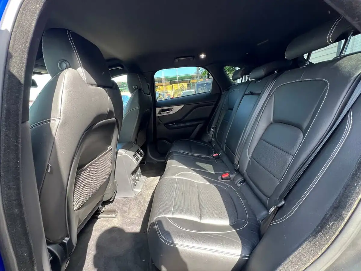 2018-jaguar-f-pace-20-i4d-r-sport-180ps-auto-big-26