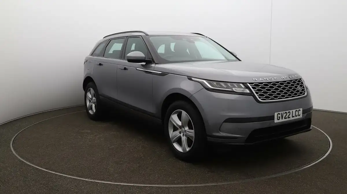2022-land-rover-range-rover-velar-20-d200-velar-big-44