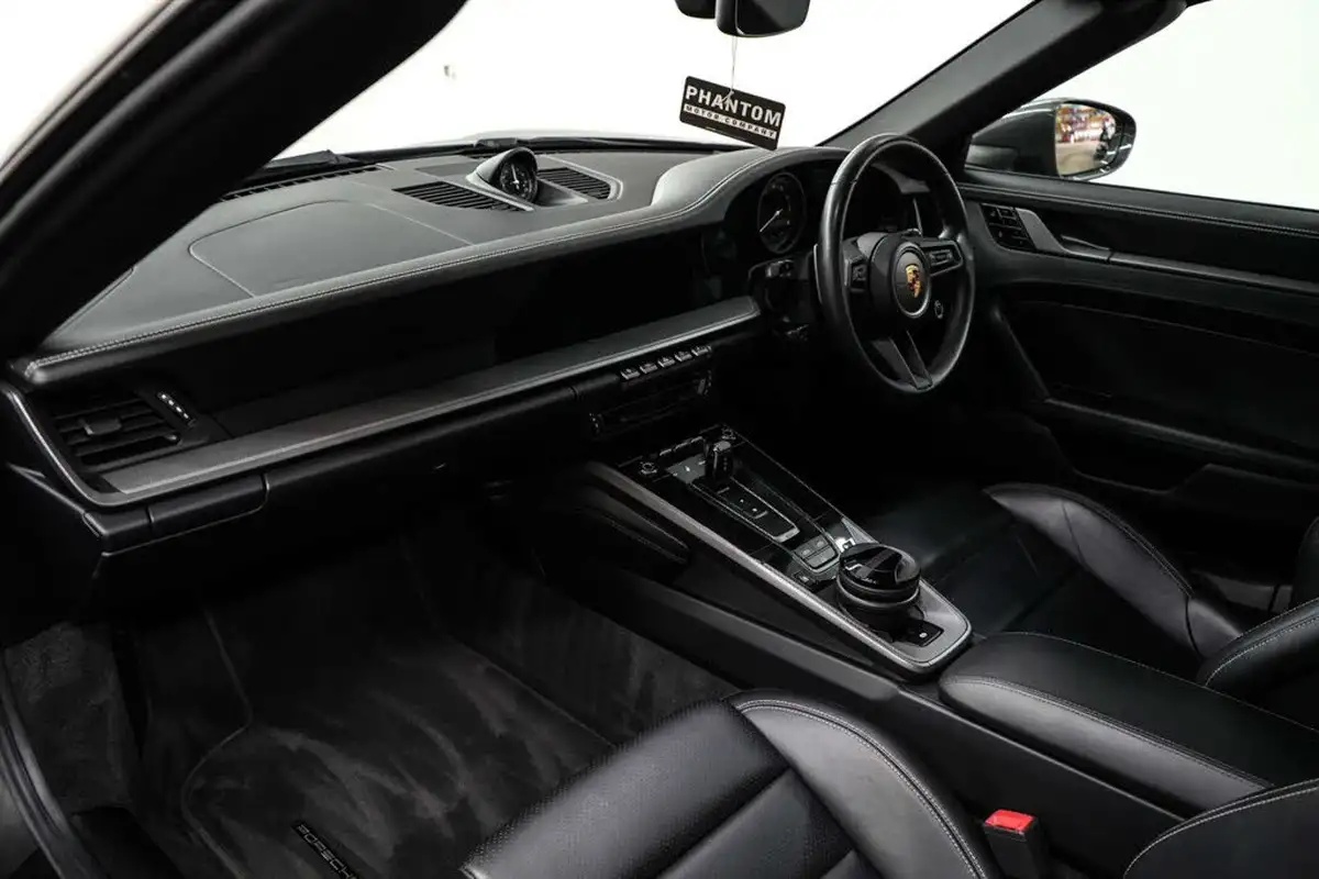 2019-porsche-911-30-carrera-s-450ps-coupe-pdk-big-23
