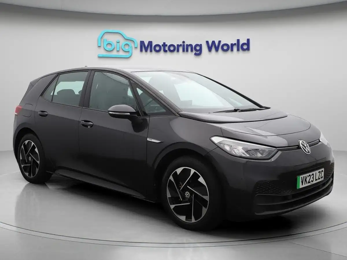 2023-volkswagen-id3-e-life-204ps-58kwh-pro-performance-big-0