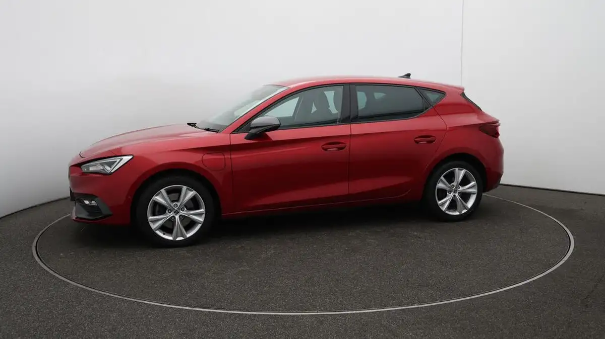 2021-seat-leon-14-e-hybrid-fr-hatchback-big-66