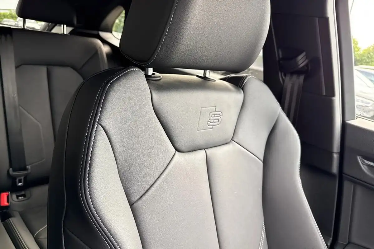 2024-audi-q3-15-35-tfsi-black-edition-sportback-s-tronic-big-46