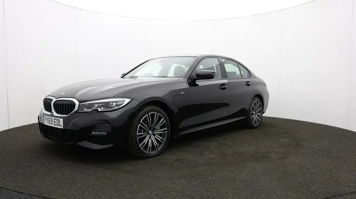 2019-bmw-3-series-20-330e-m-sport-plus-pack-big-63