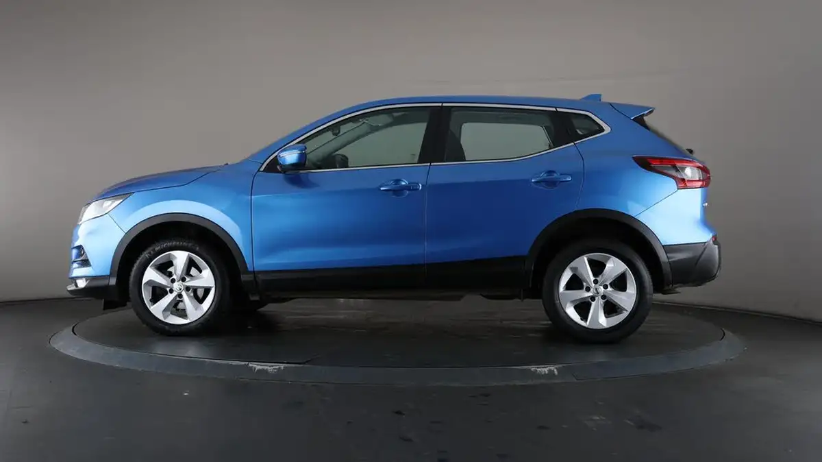 2019-nissan-qashqai-15dci-acenta-premium-17in-alloys-dct-big-36