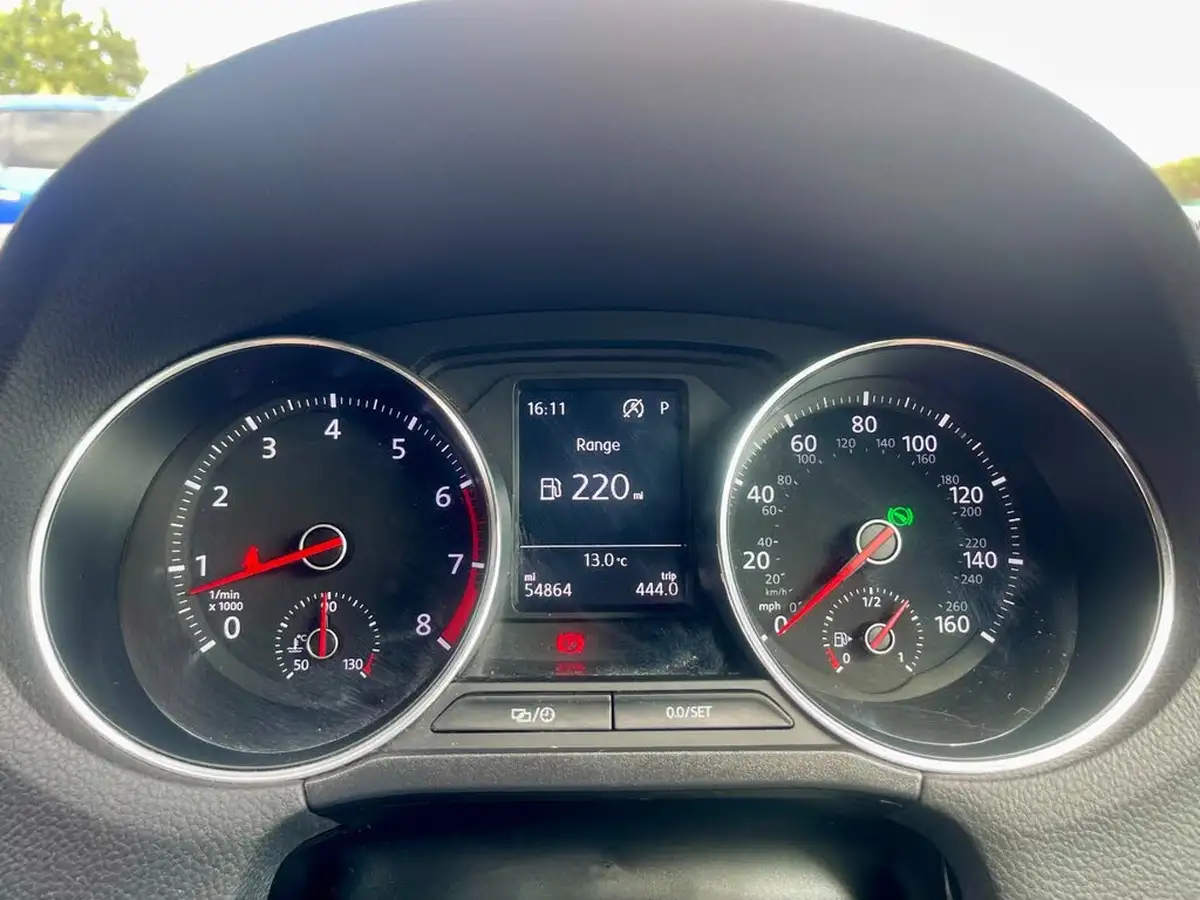 2017-volkswagen-polo-18-tsi-gti-ss-3d-dsg-big-34