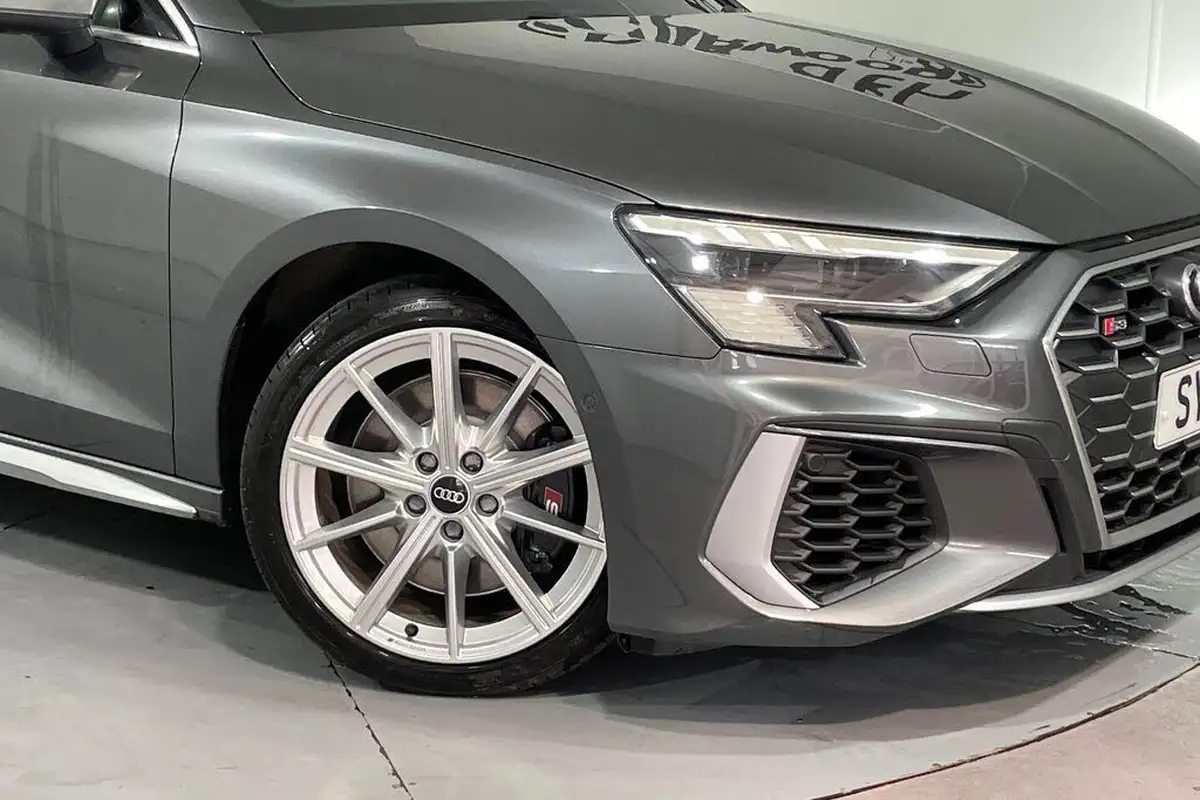 2021-audi-s3-20-tfsi-sportback-5d-big-8