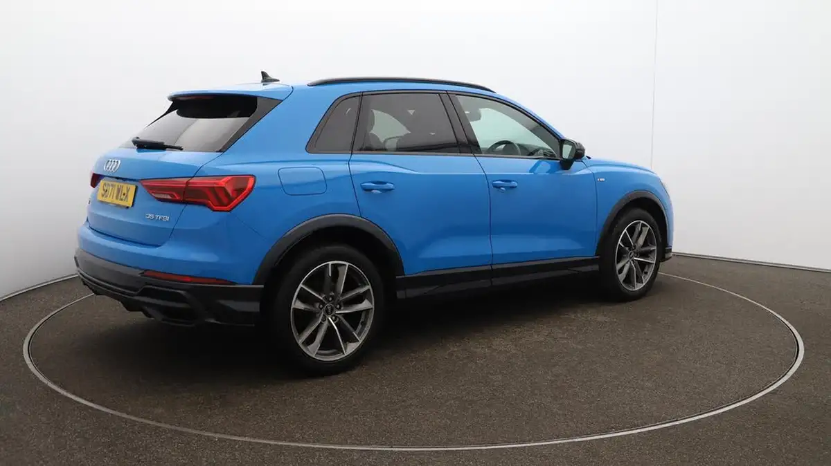 2021-audi-q3-15-35-tfsi-black-edition-codcomfort-sound-pack-station-wagon-big-46