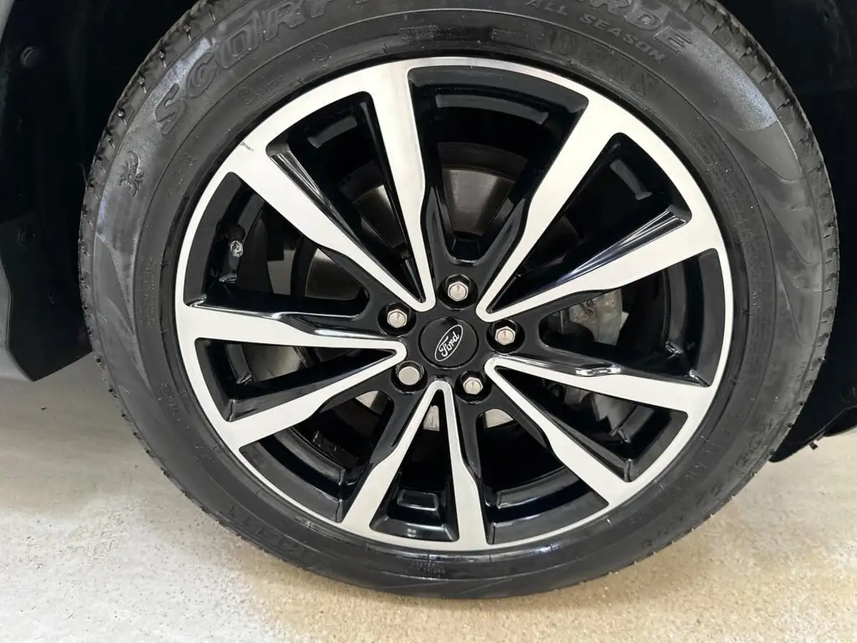 2019-ford-kuga-15tdci-st-line-ss-big-34