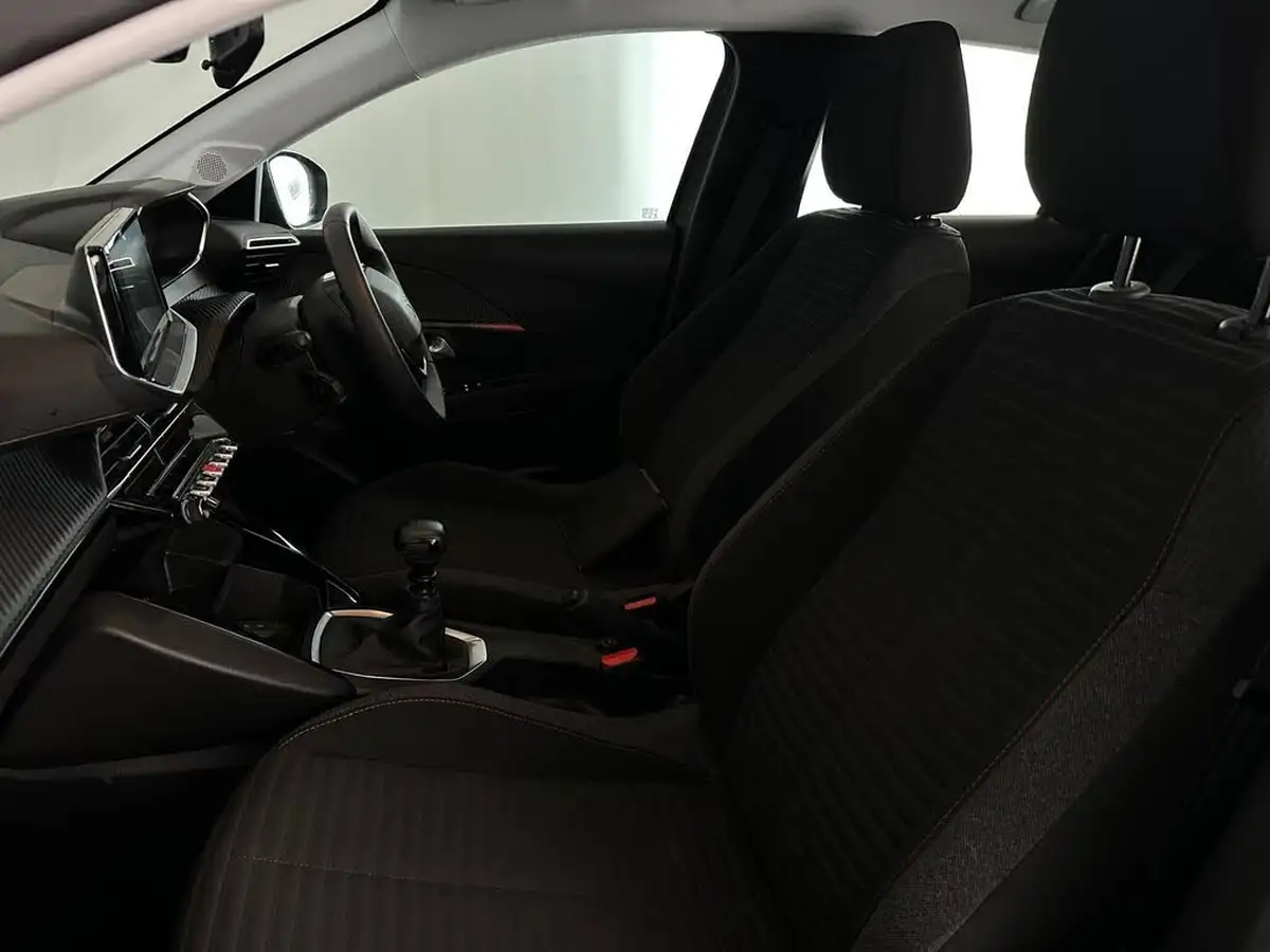 2022-peugeot-208-12-puretech-active-premium-100bhp-big-14