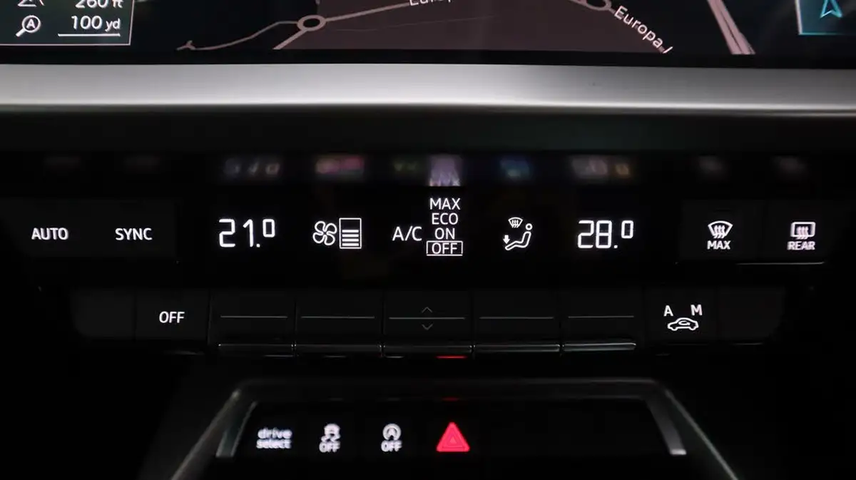 2021-audi-a3-10-30-tfsi-sportback-5d-big-12