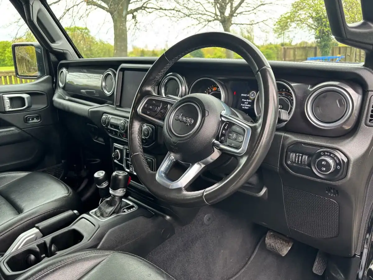 2020-jeep-wrangler-20-gme-night-eagle-big-8