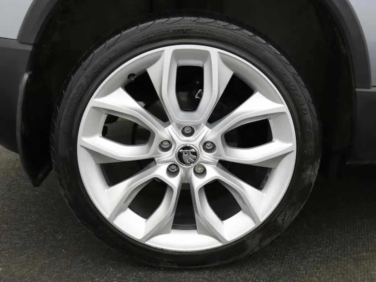 2018-skoda-karoq-15-tsi-edition-ss-dsg-big-5