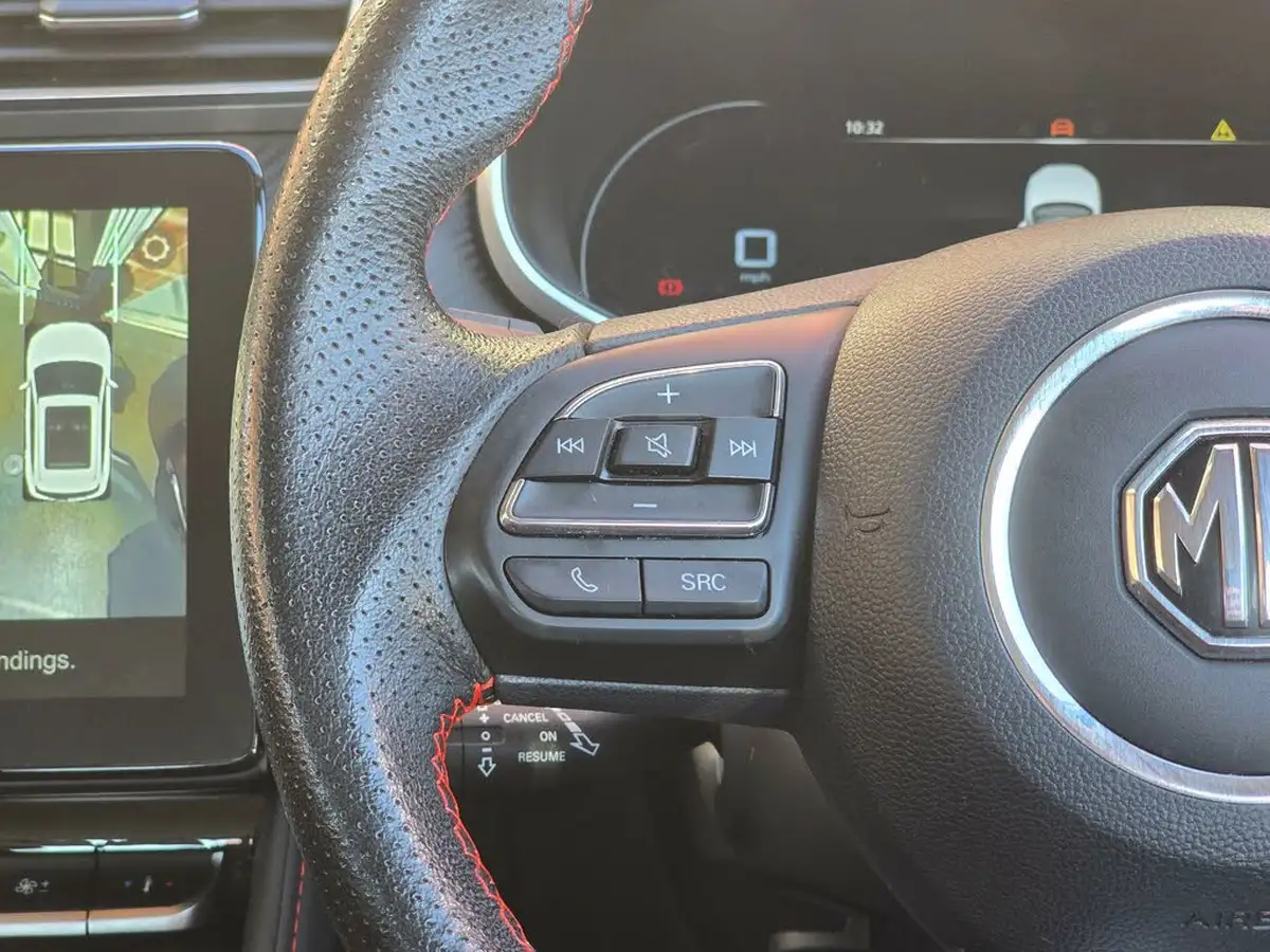 2022-mg-zs-suv-15-vti-tech-exclusive-big-18