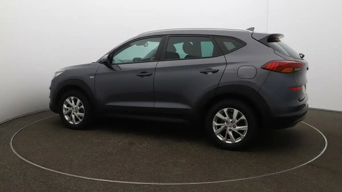 2020-hyundai-tucson-16crdi-se-nav-115ps-48-volt-hybrid-big-39