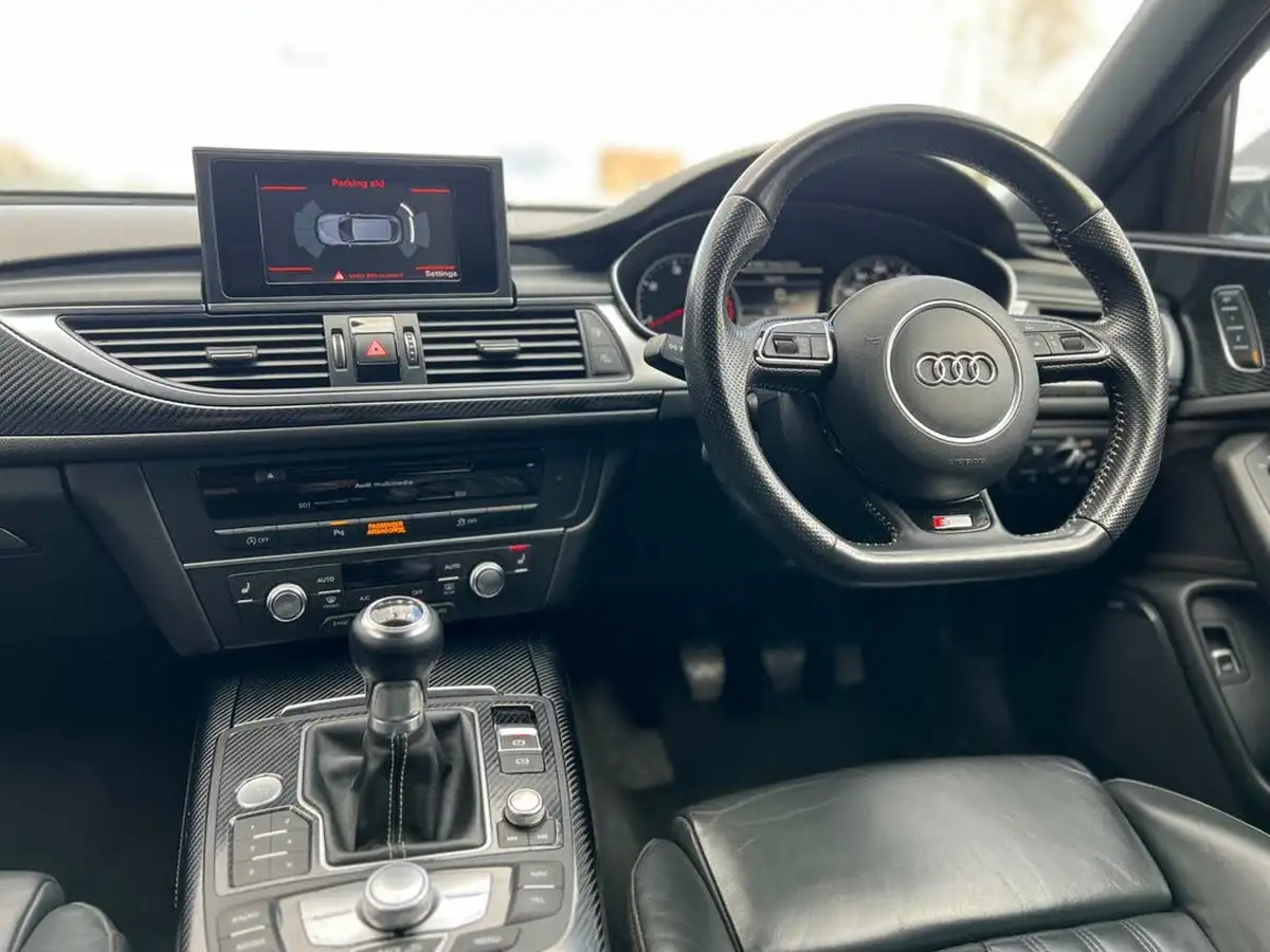 2017-audi-a6-avant-20tdi-ultra-black-edition-big-12