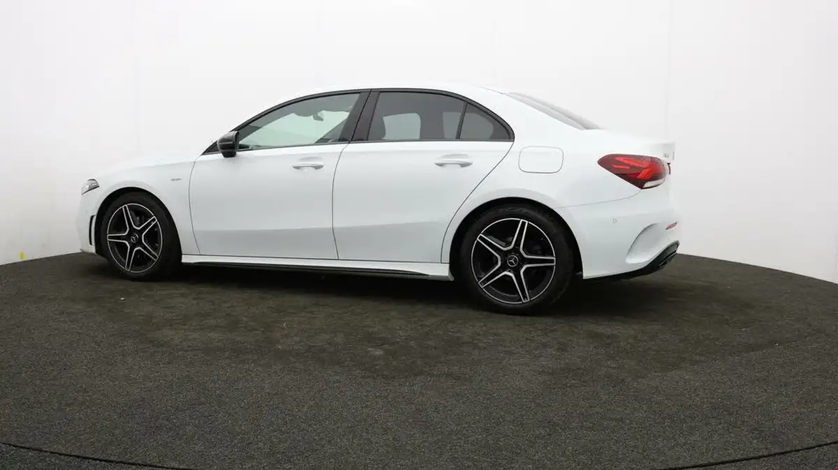 2022-mercedes-benz-a-class-13-a180-amg-line-executive-edition-saloon-4d-7g-dct-big-63