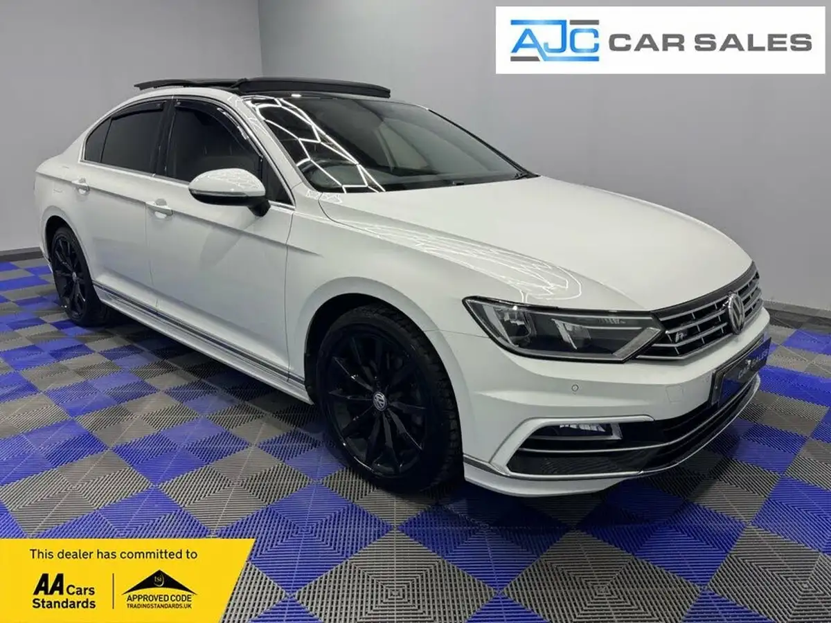 2017-volkswagen-passat-20tdi-r-line-190ps-ss-saloon-4d-big-1