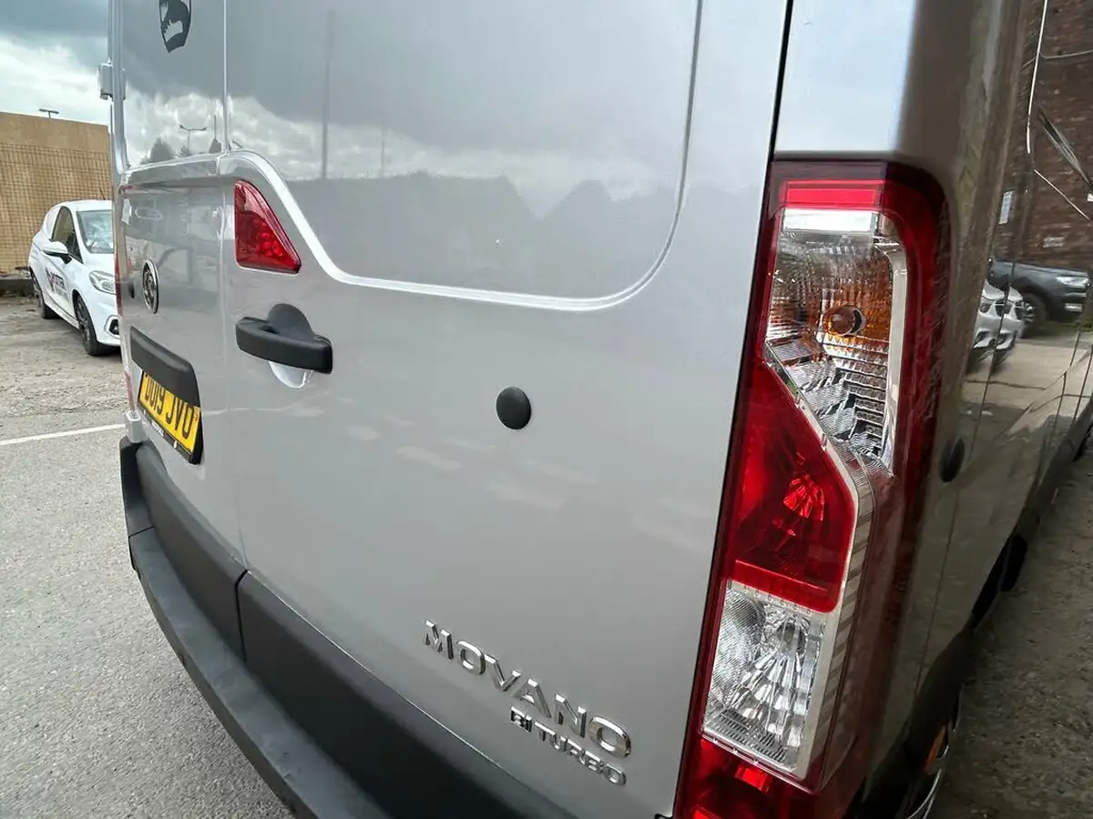 2019-vauxhall-movano-23cdti-l3h2-f3500-145pseu6-biturbo-ss-l3h2-panel-van-big-16