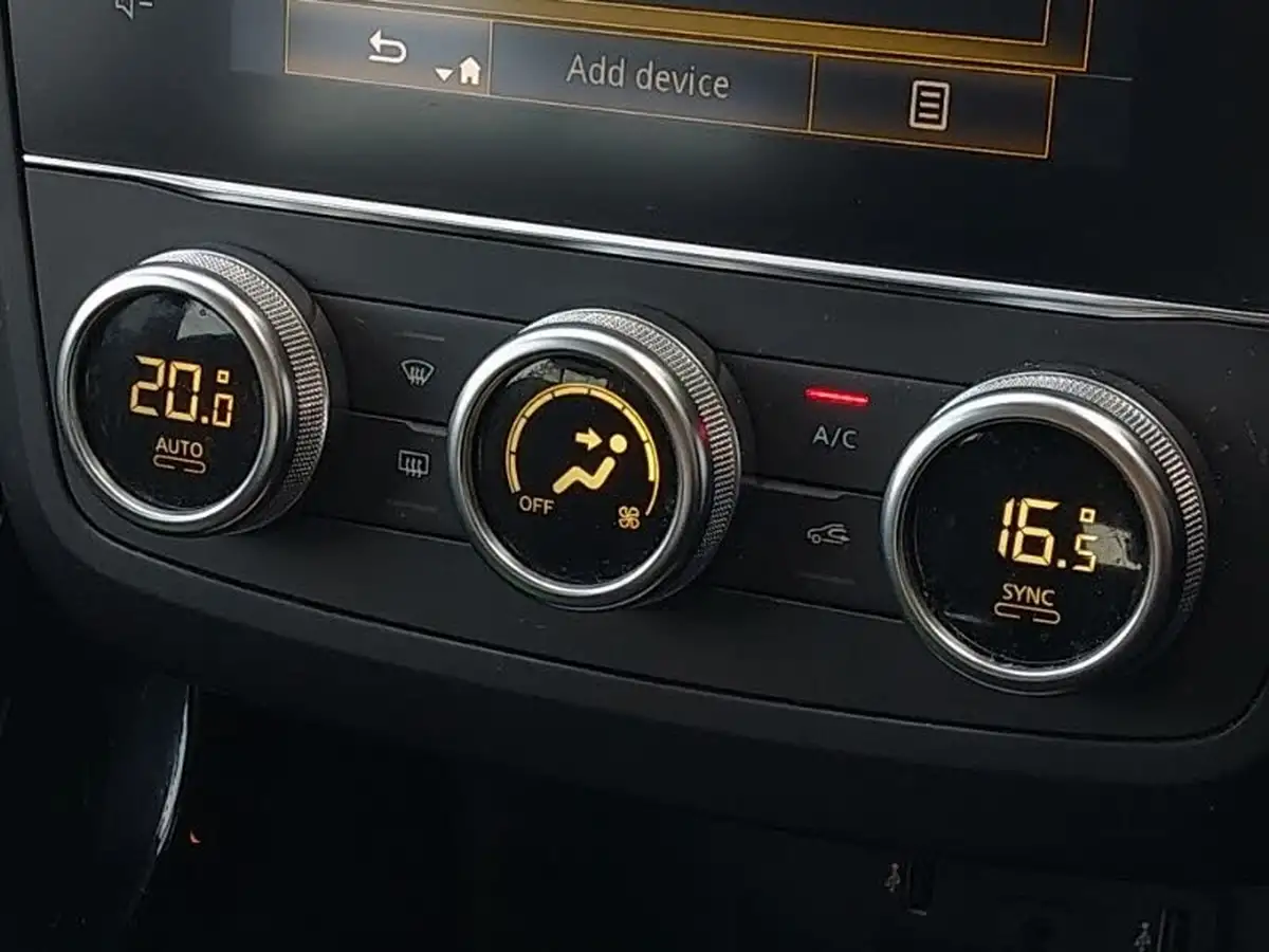 2021-renault-kadjar-13-tce-iconic-140bhp-1333cc-big-14